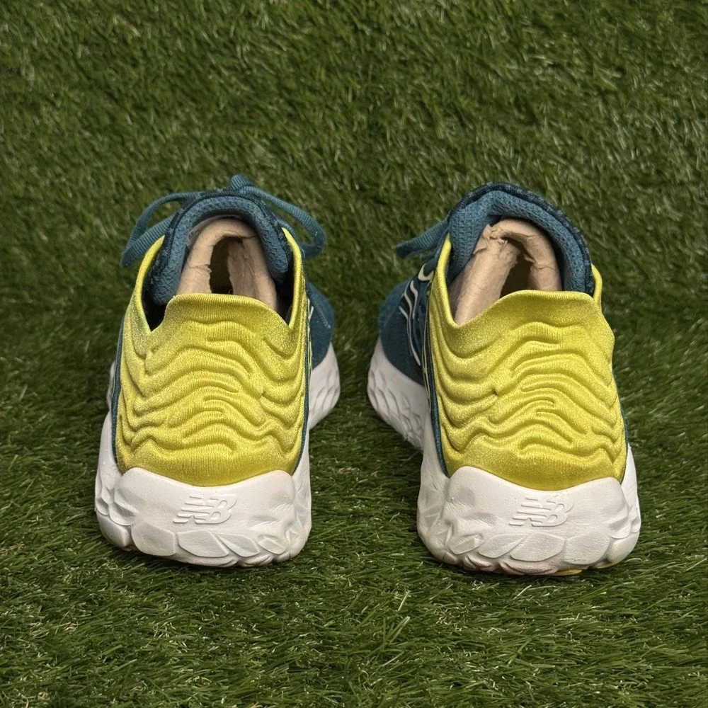 New Balance Fresh Foam Beacon v3 Mens Running Shoes Size 11 Teal Yellow MBECNCT3